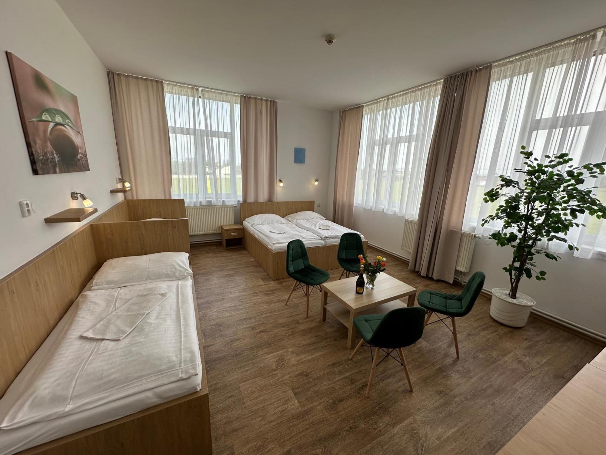 Penzion Raketa Bowling Opava Room photo