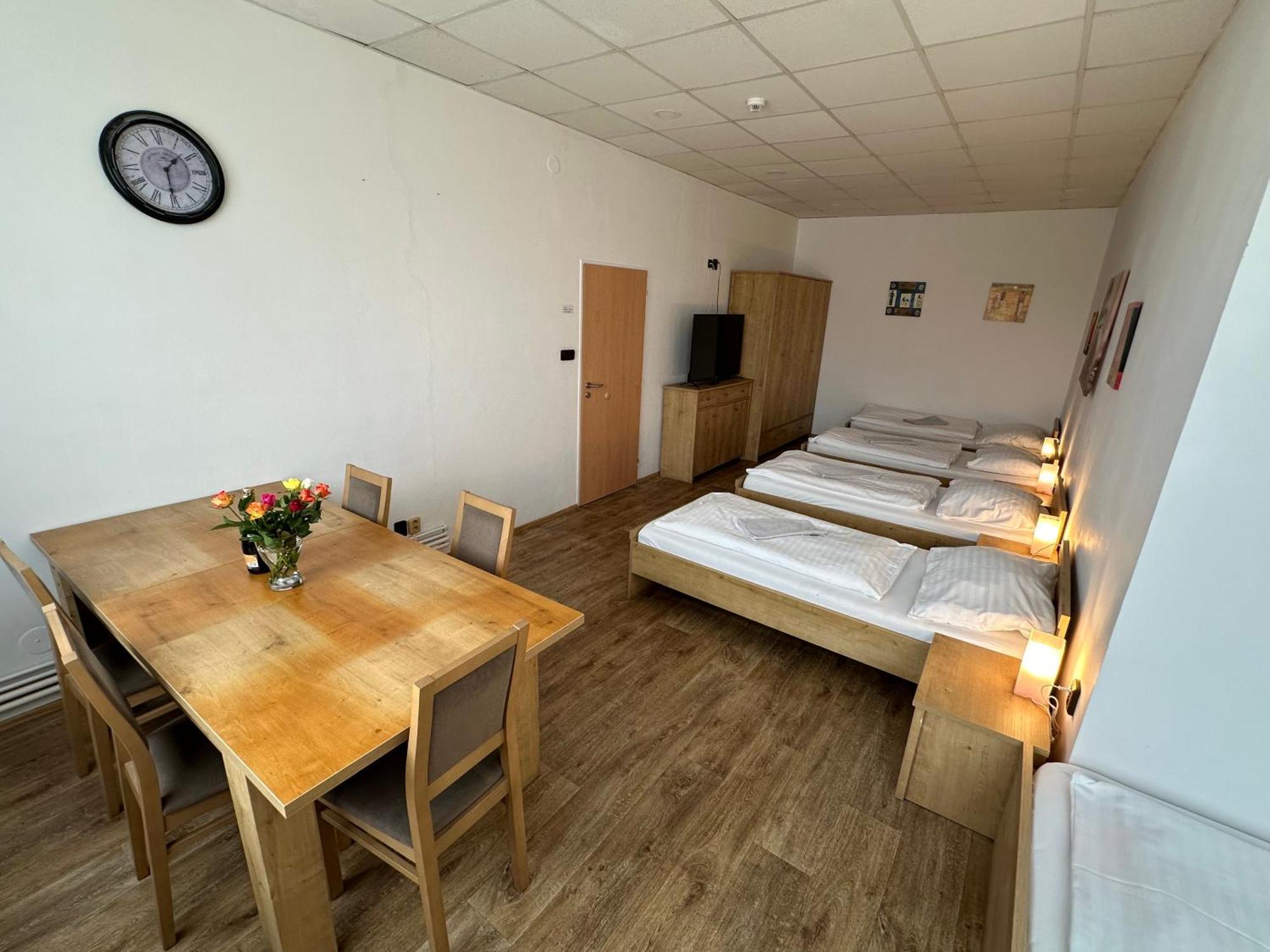 Penzion Raketa Bowling Opava Room photo
